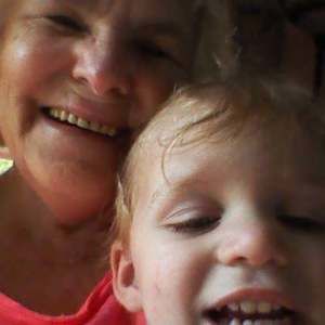 Meet your Posher, Evelyn